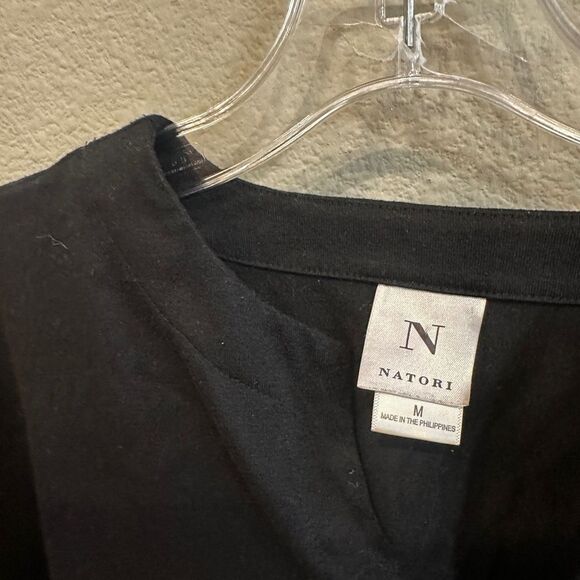 Natori | M | black Women's Classic Black Split Neck Top Super Soft Comfort Shirt - Picture 6 of 7